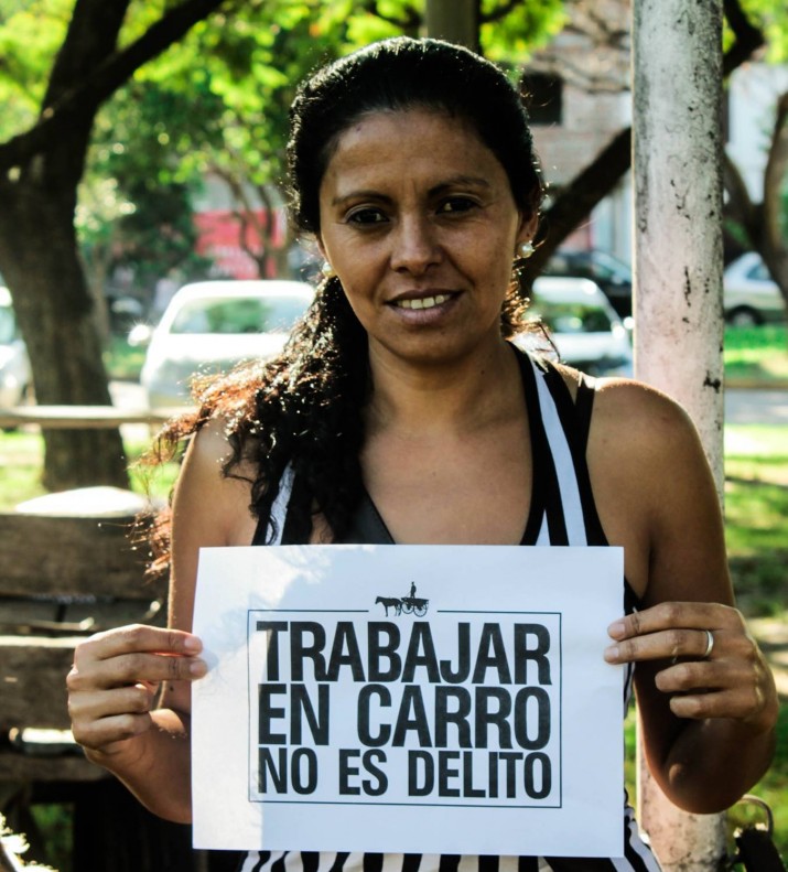 16229681_1704060432953816_1130356328_o